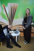 b_120_0_16777215_0_0_img_aktualnosci_spotkanie_autorskie_kamil_sobik_spotkanie_autorskie_kamil_sobik_2025-13.jpg